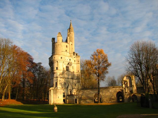 le-donjon-de-septmonts.jpg